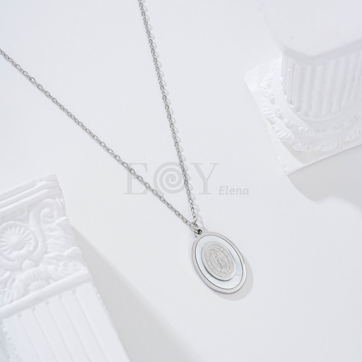 Collar Virgen Guadalupe acero
