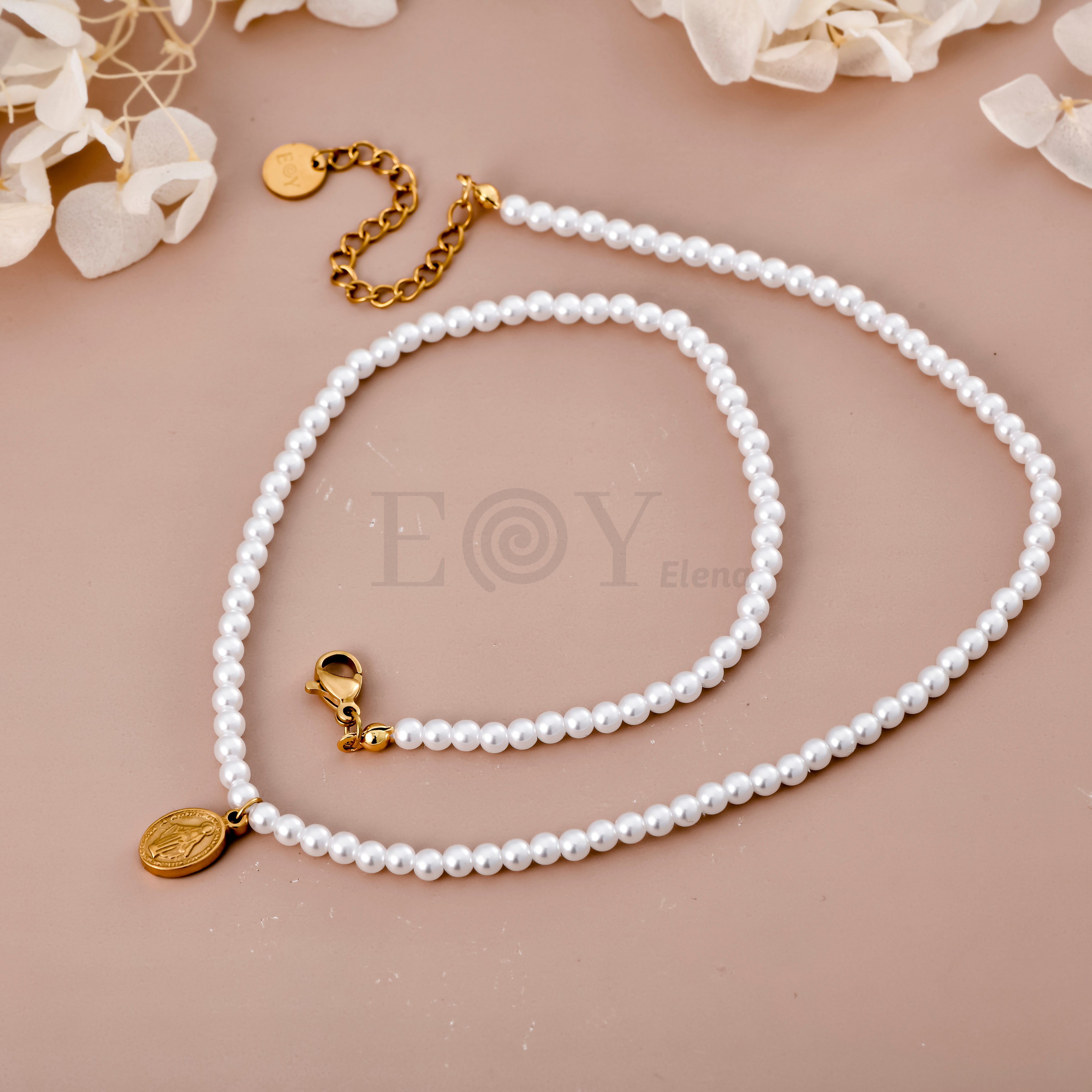 Collar la Milagrosa con cadena perlas