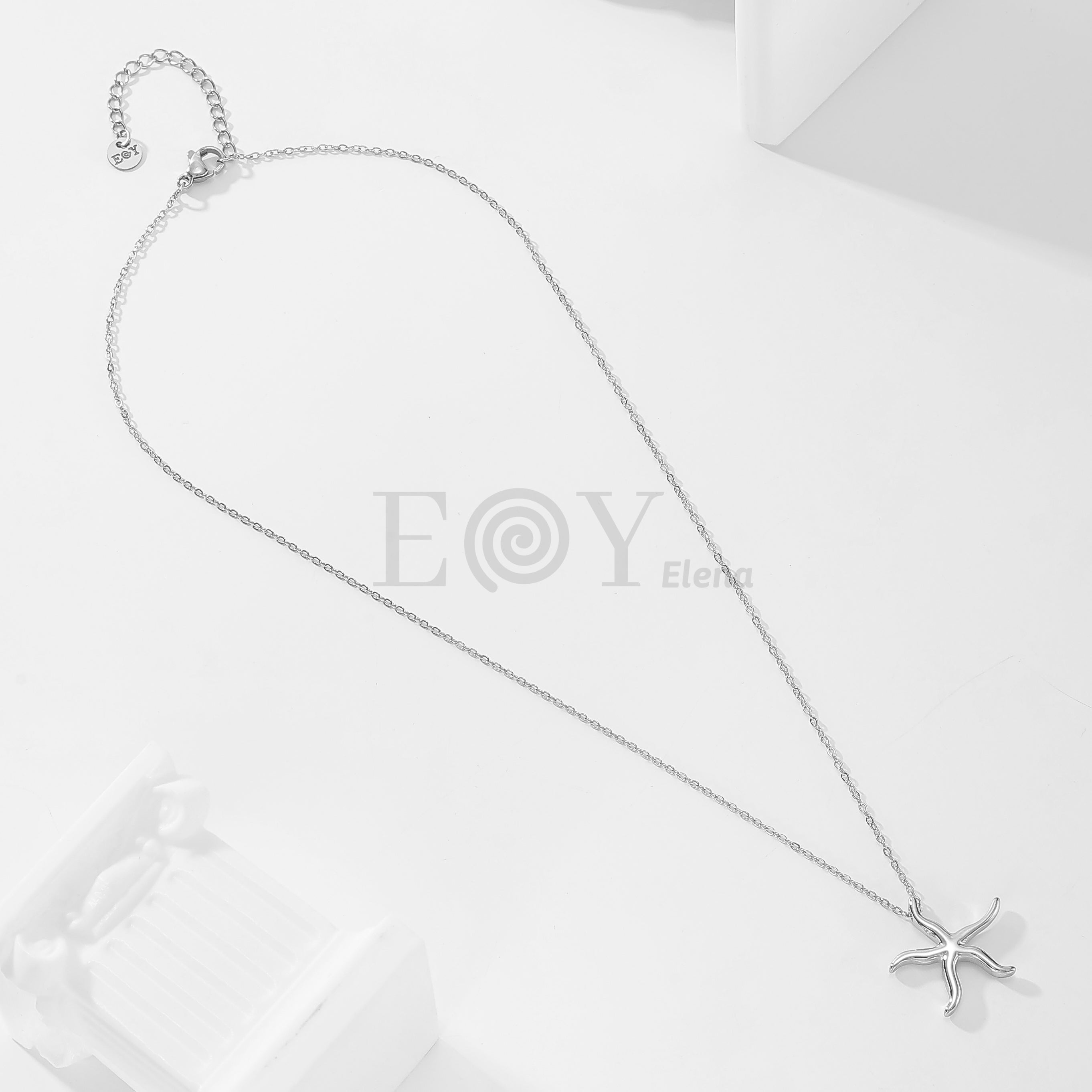 Collar estrella irregular
