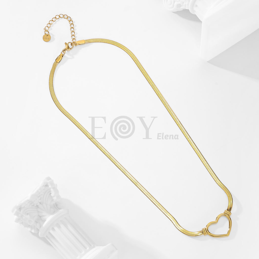 Collar cadena plana con corazón