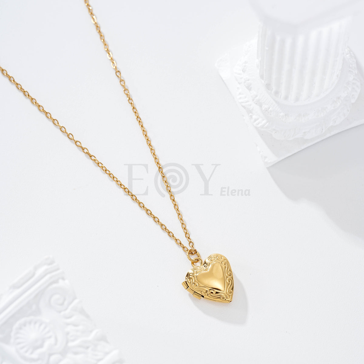 Collar corazón con interior acero