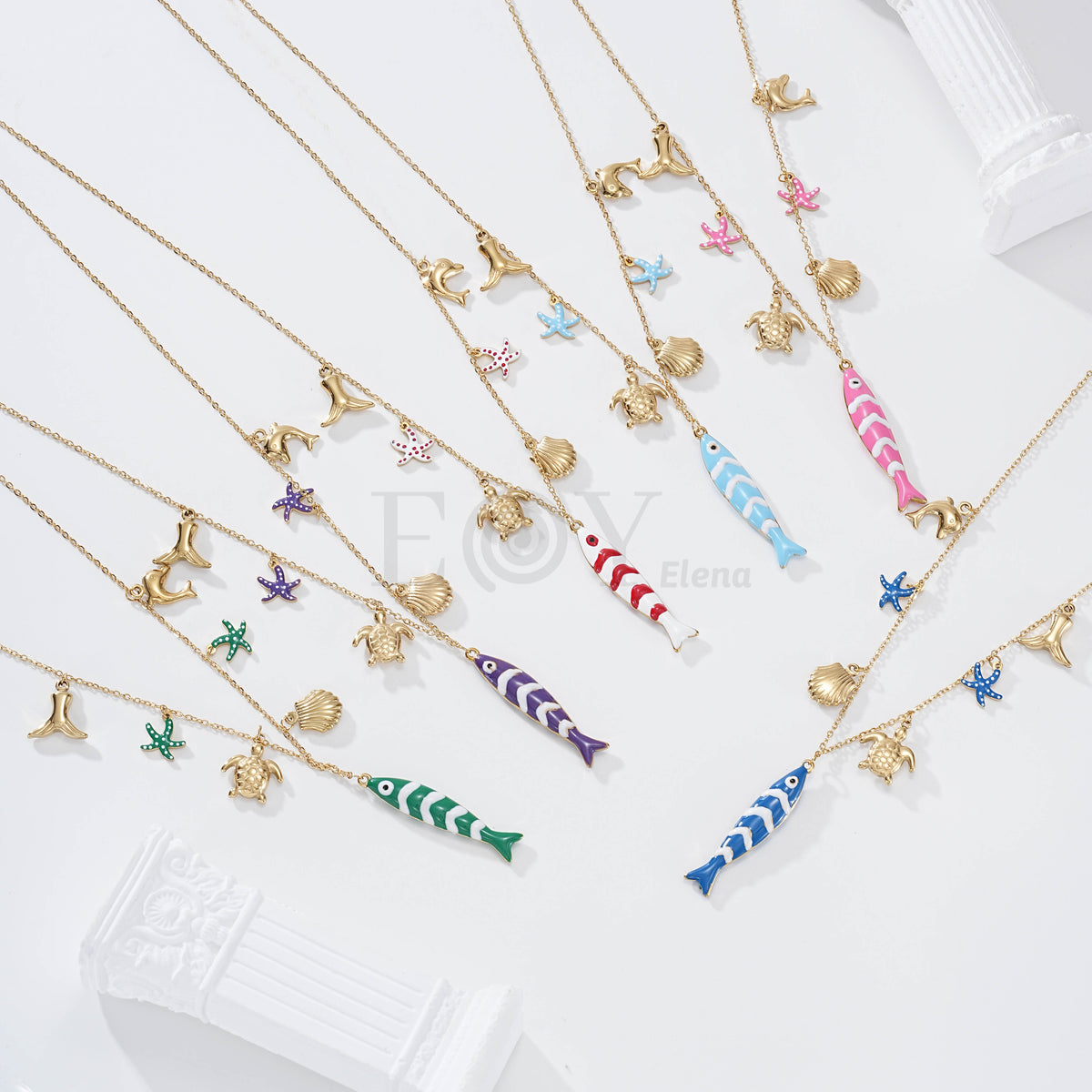 Collares con pez color y charms marinos acero