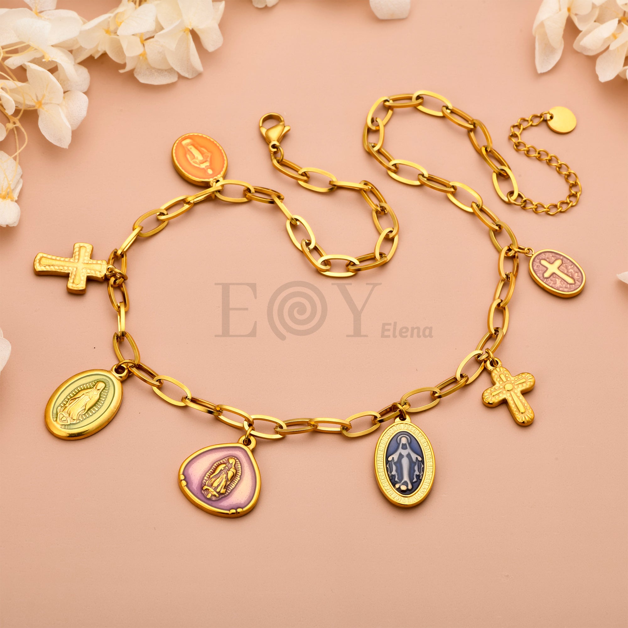 Collar Charms Religiosos Multicolor de Acero Dorado