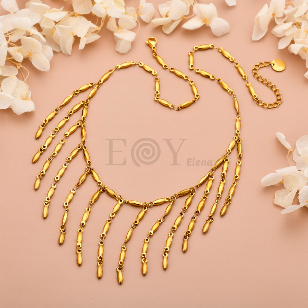 Collar Cascada Elegance de Acero Dorado