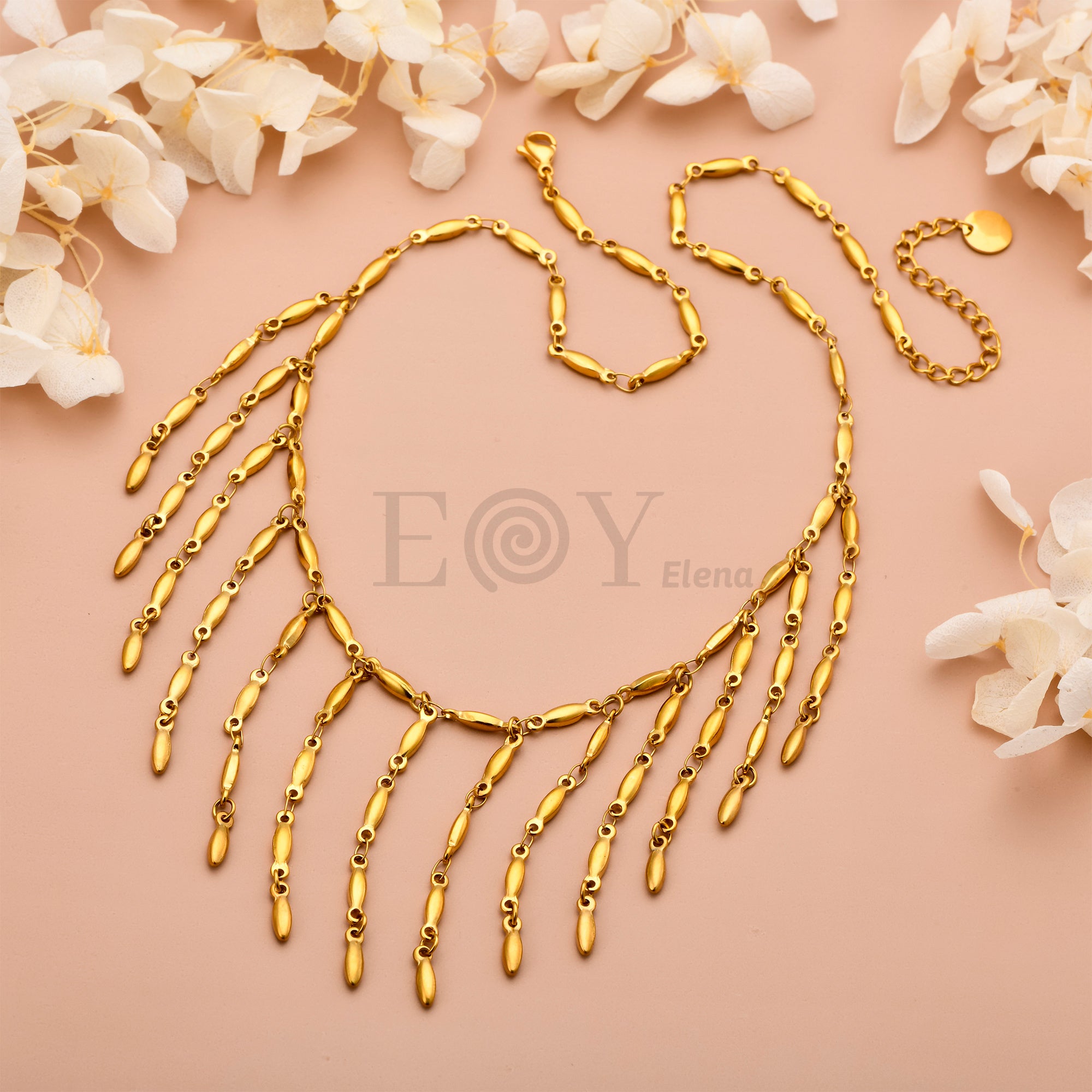 Collar Cascada Elegance de Acero Dorado
