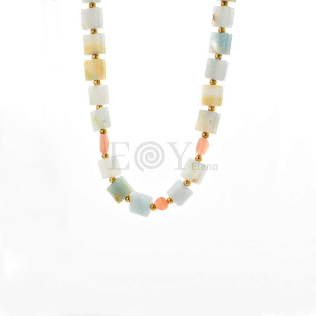 Collar Piedras Naturales Pastel de Acero Dorado