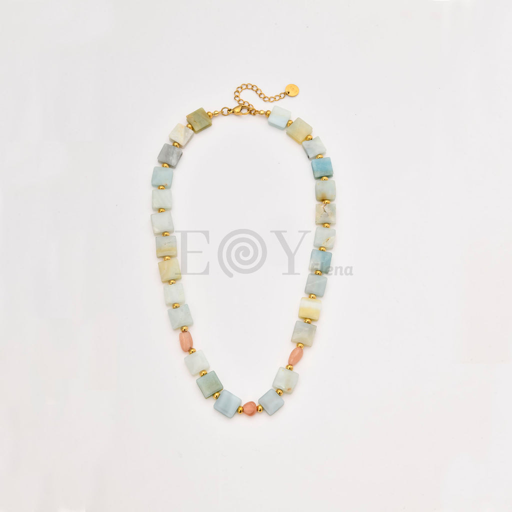 Collar Piedras Naturales Pastel de Acero Dorado