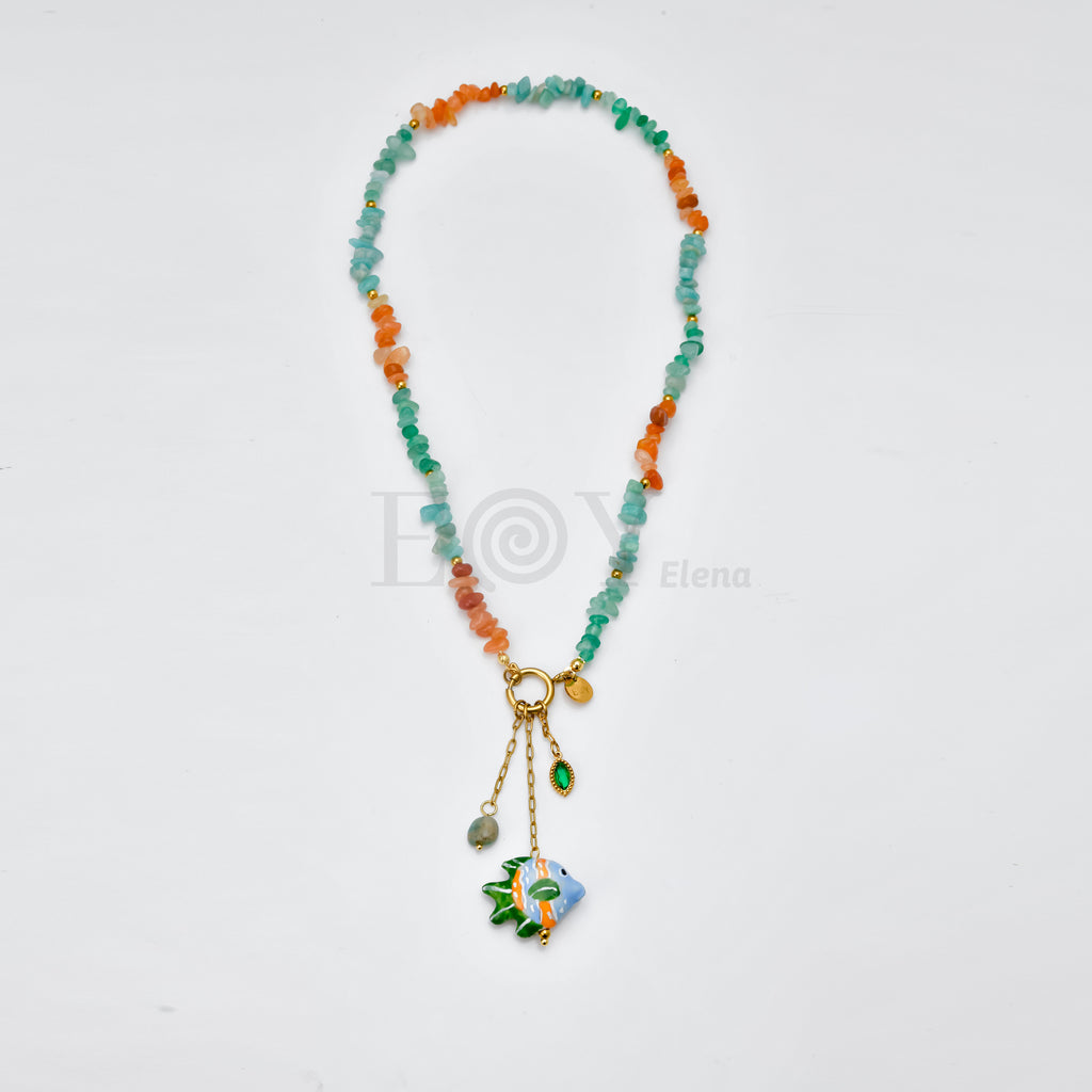 Collar piedras y pez colores