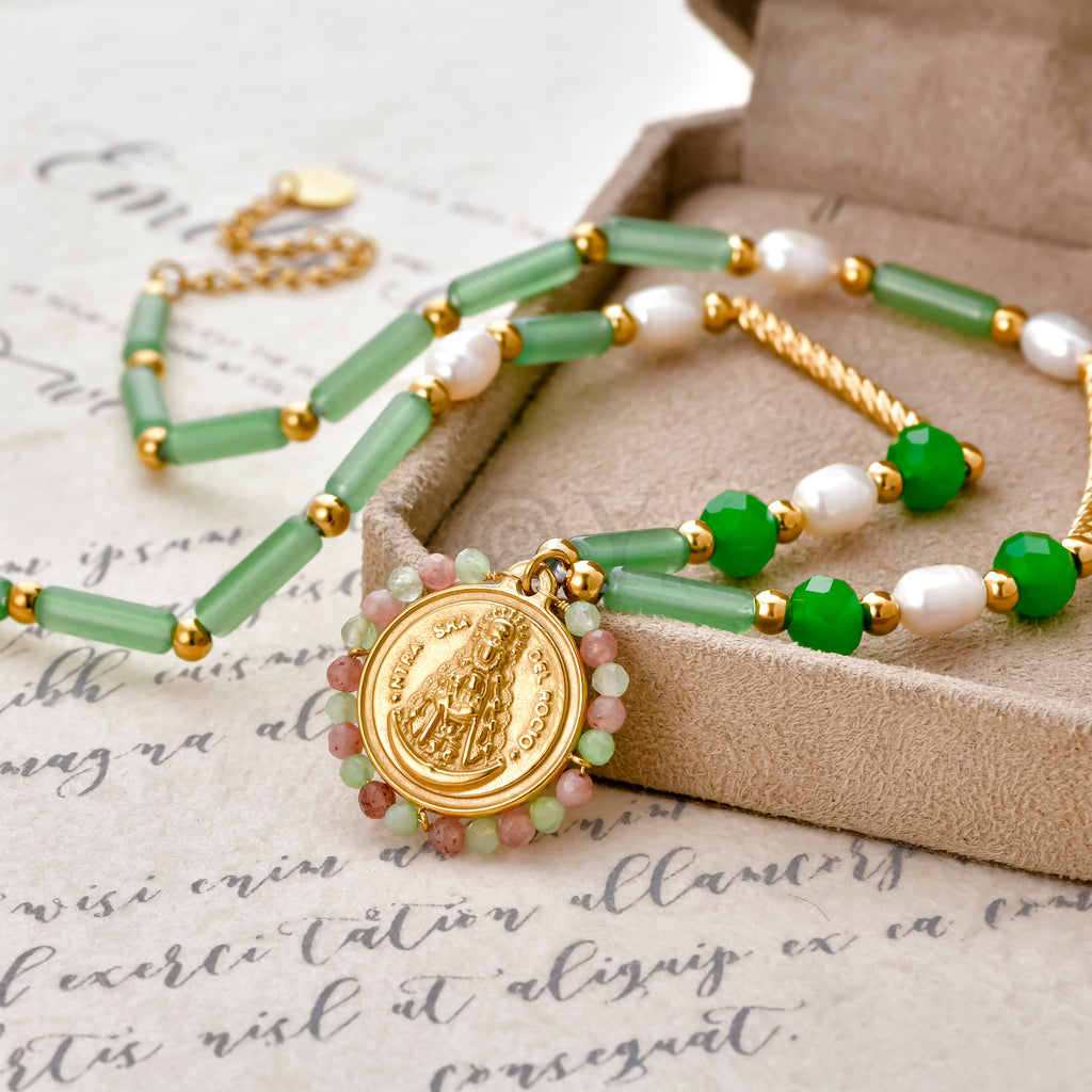 Collar Virgen del Rocío con piedras