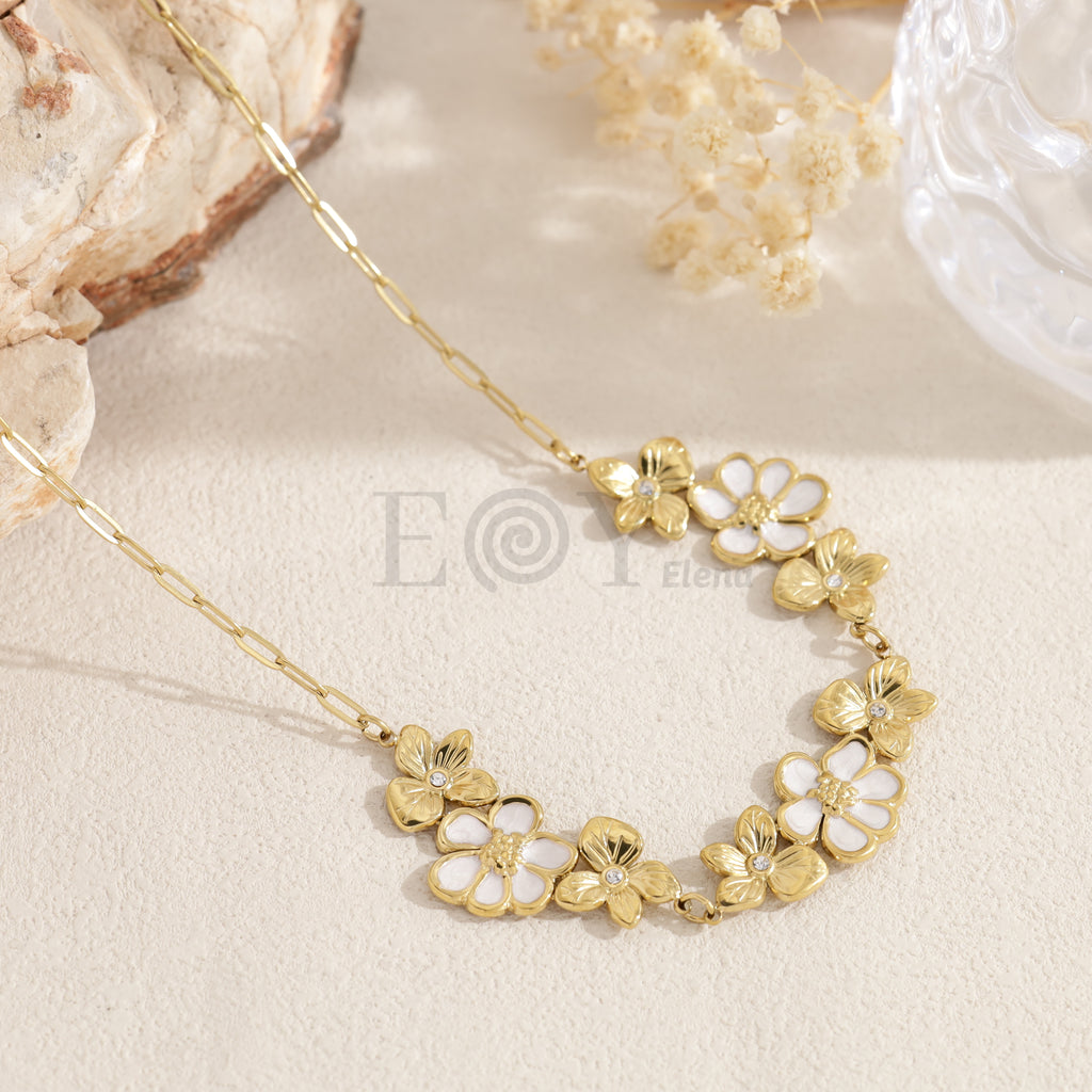 Collar de flores esmaltadas