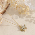 Collar flor circonitas