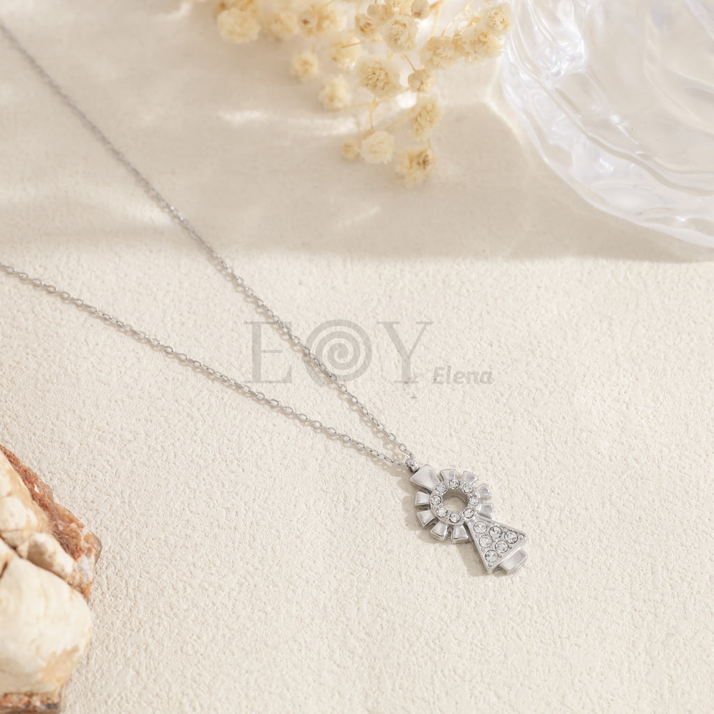 Collar Virgen del Pilar con circonitas