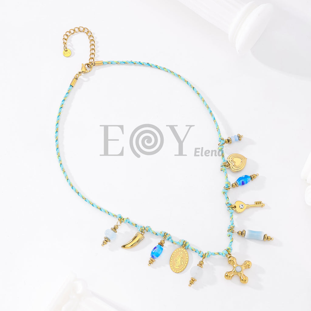 Collar cuerda con charms