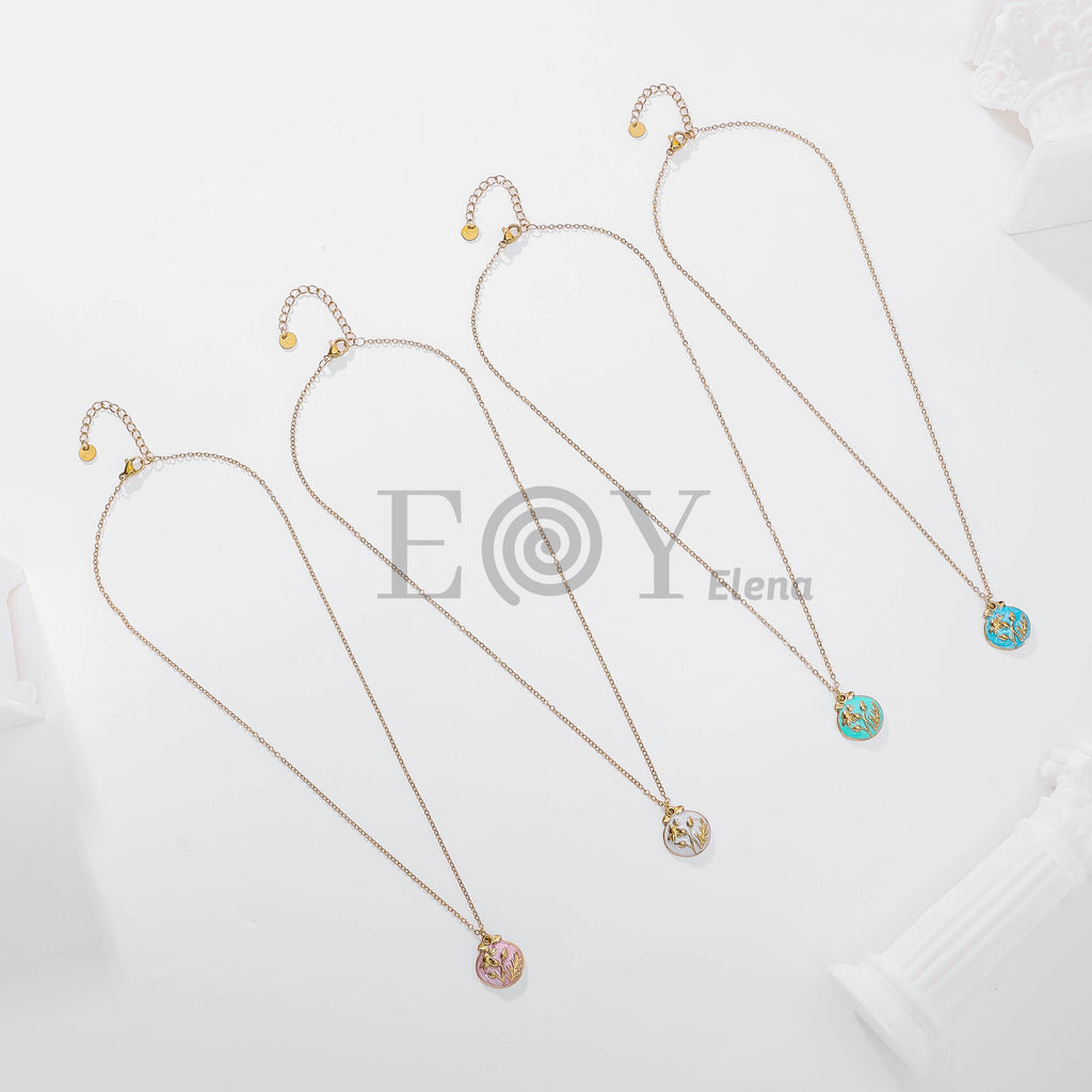 Collar con chapa flor