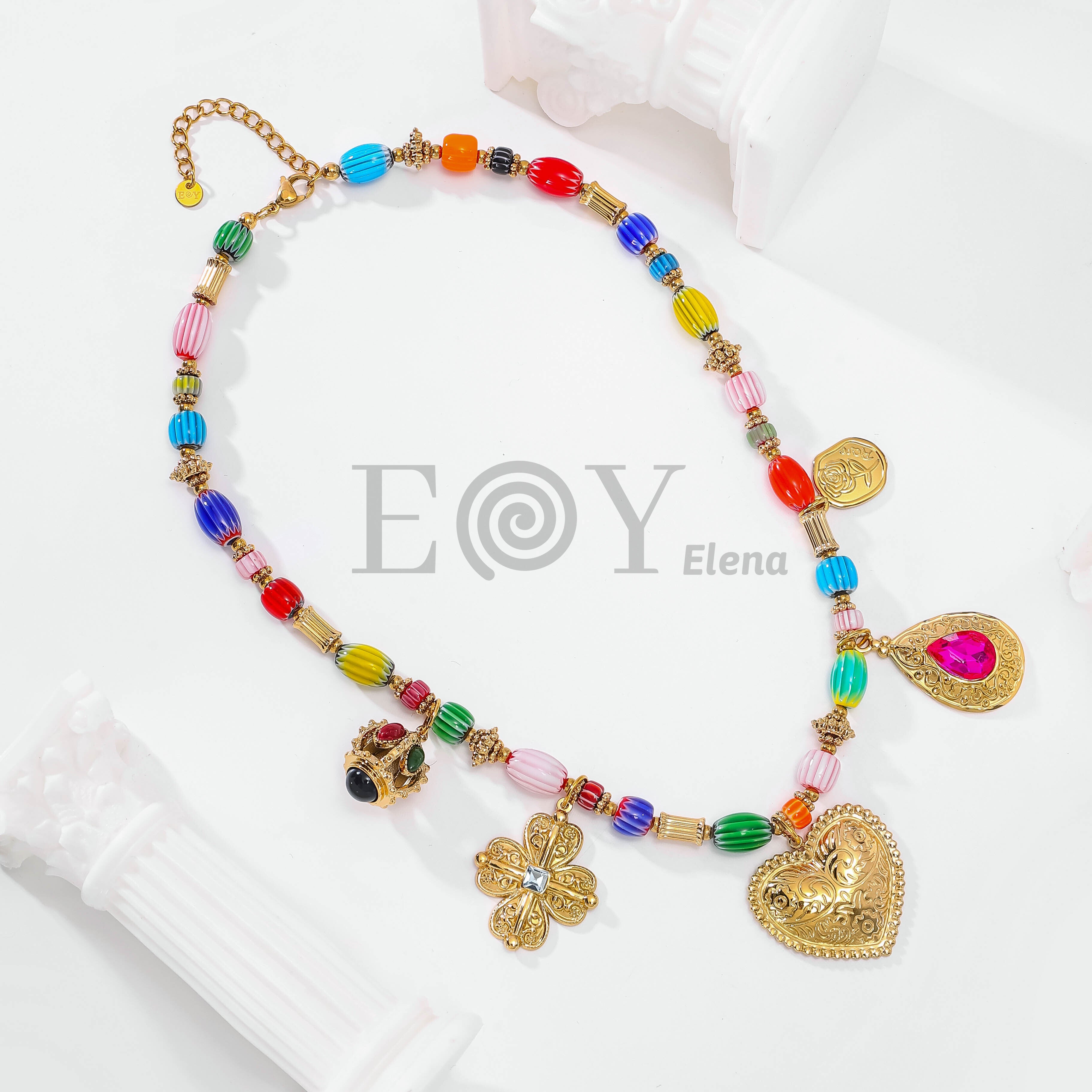 Collar bolas colores y charms