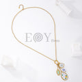 Collar cadena con charms centrales