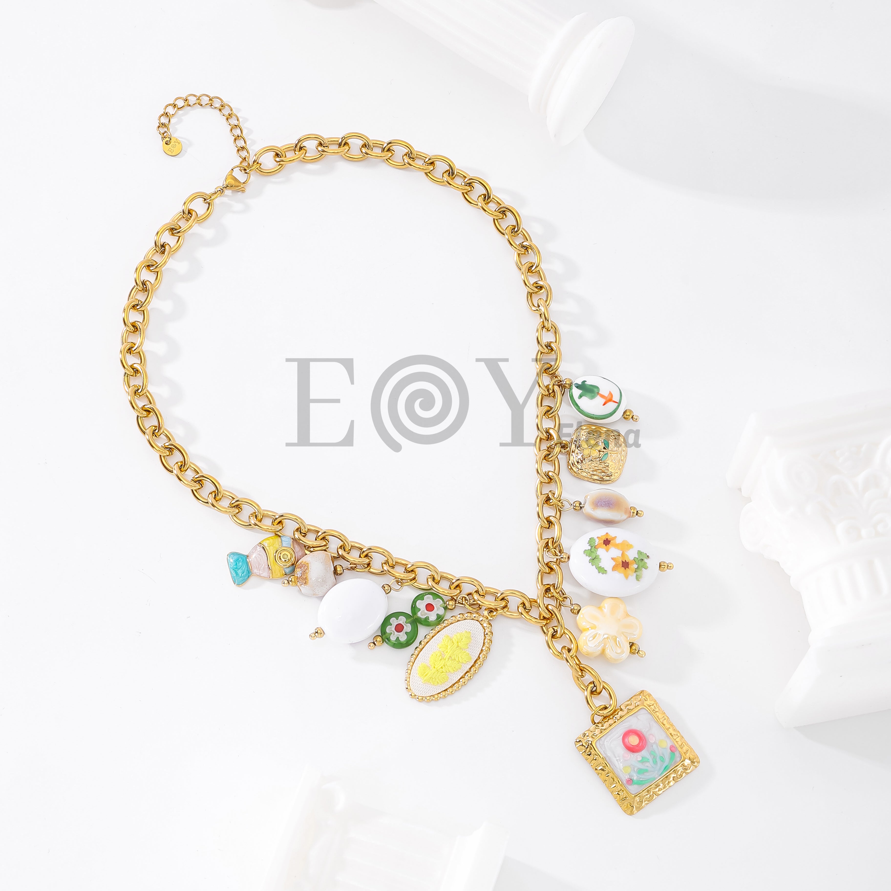 Collar charms florales