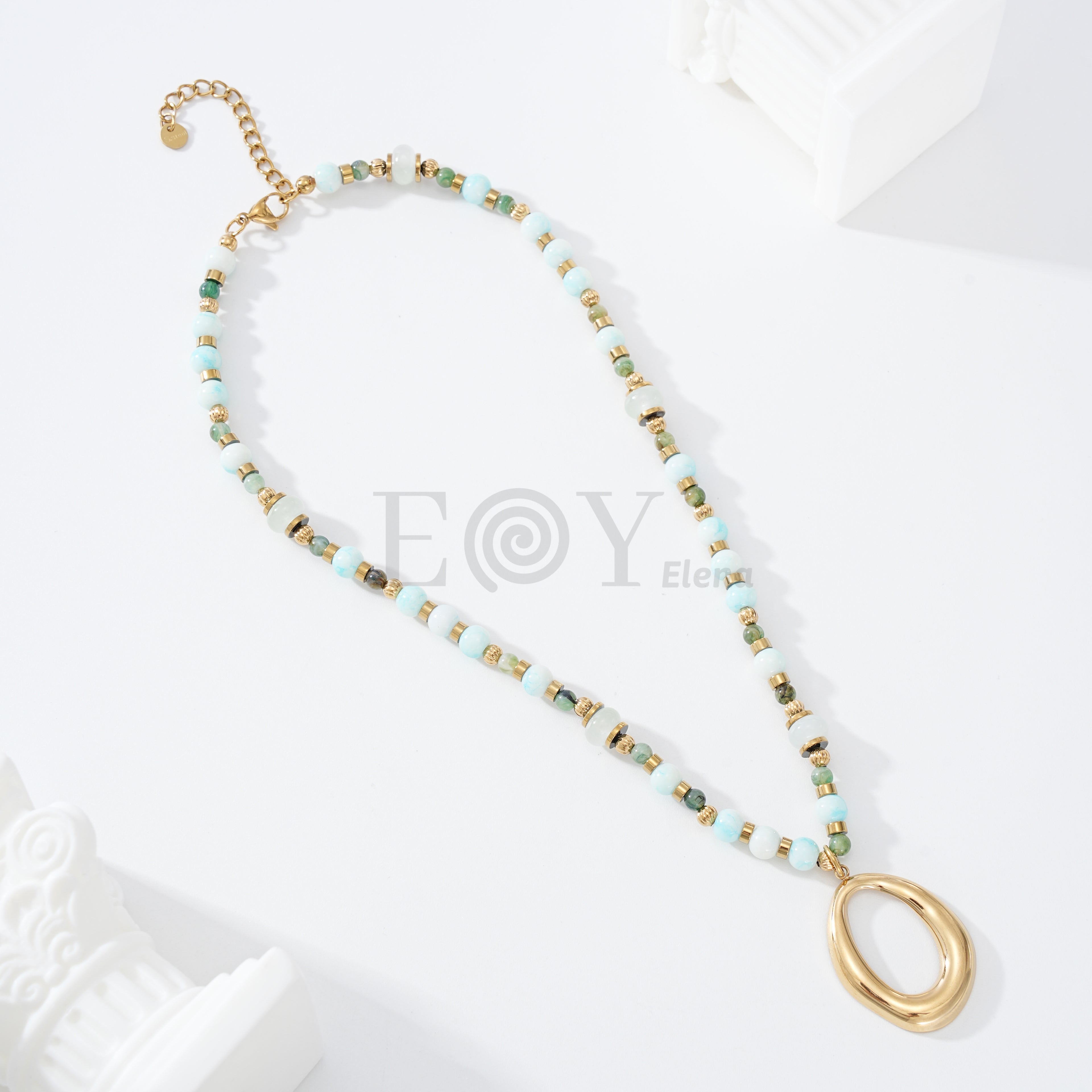 Collar piedras con aro central