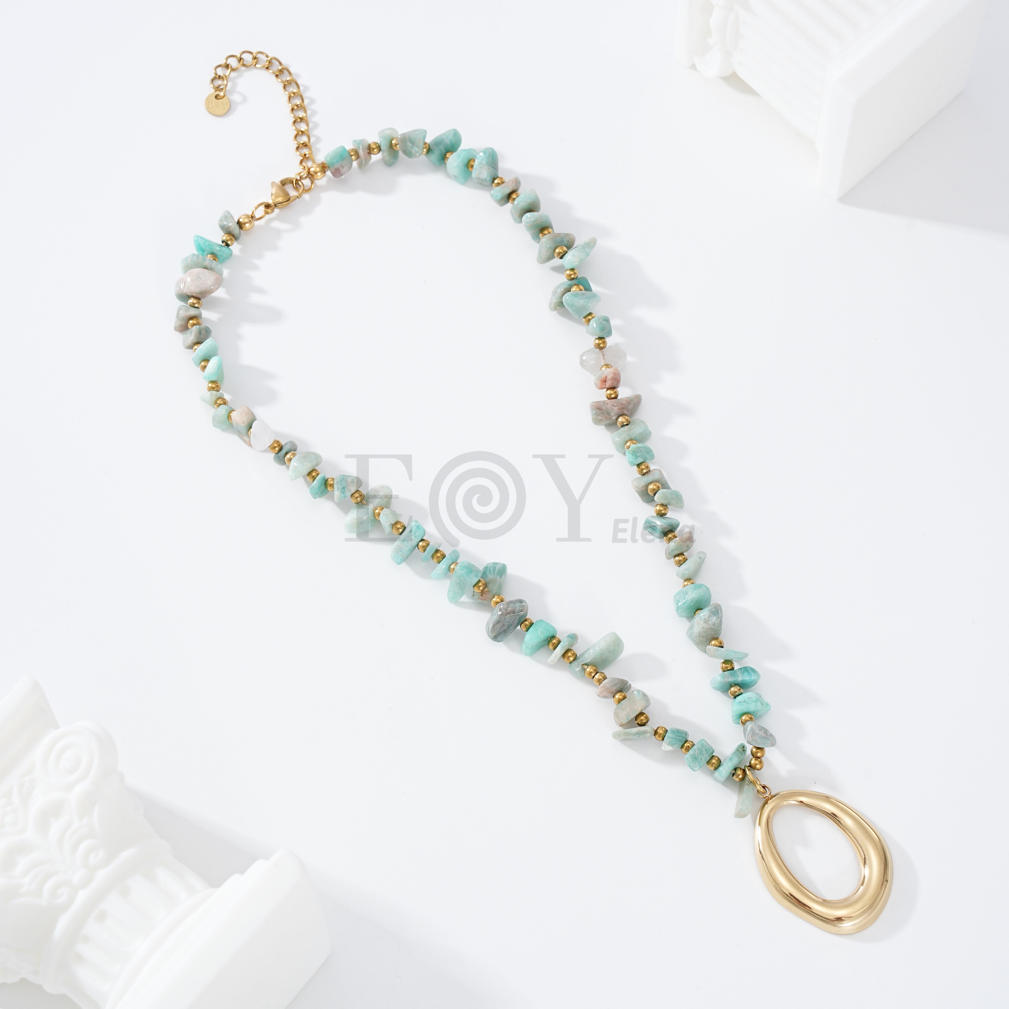 Collar piedras y aro central