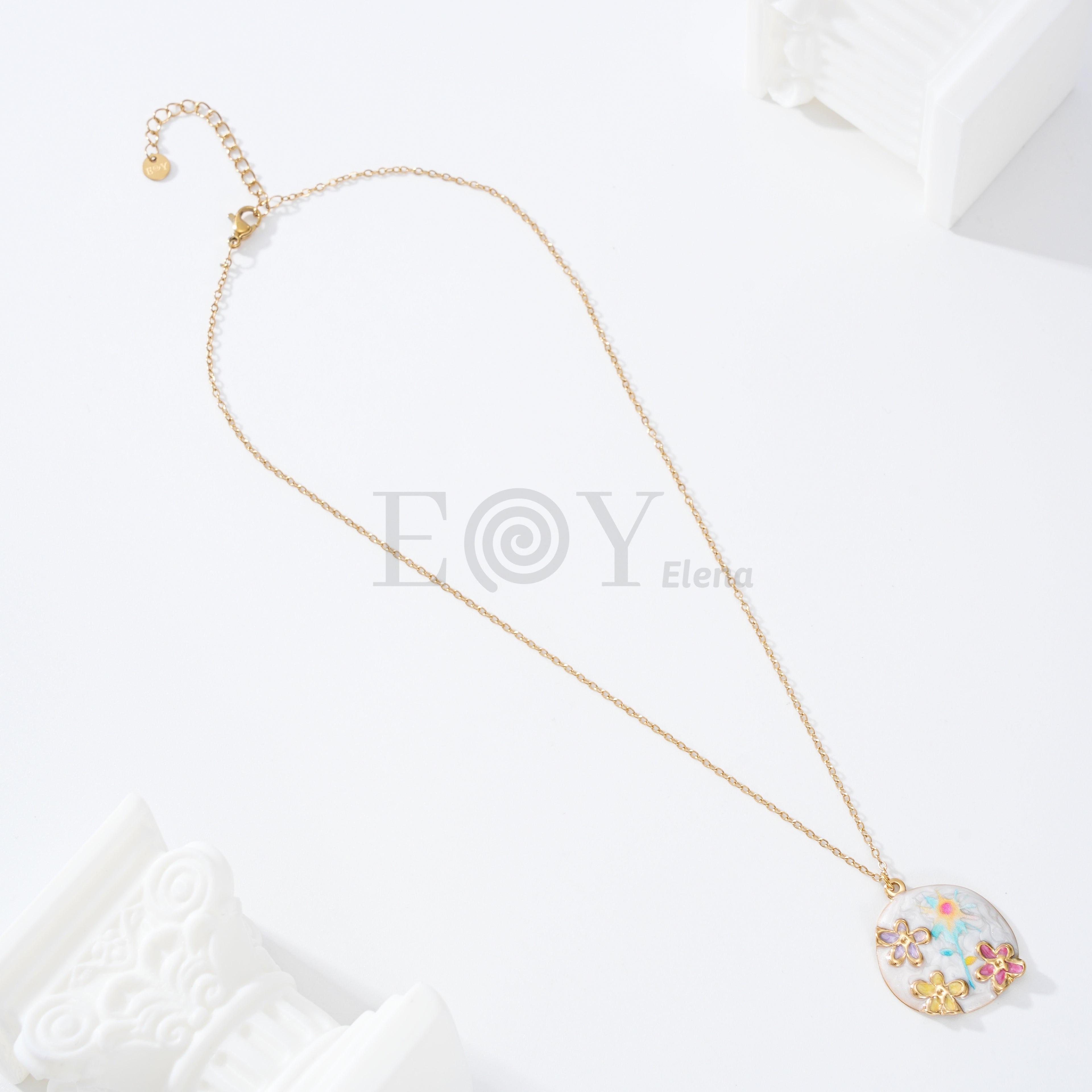 Collar chapa de flores
