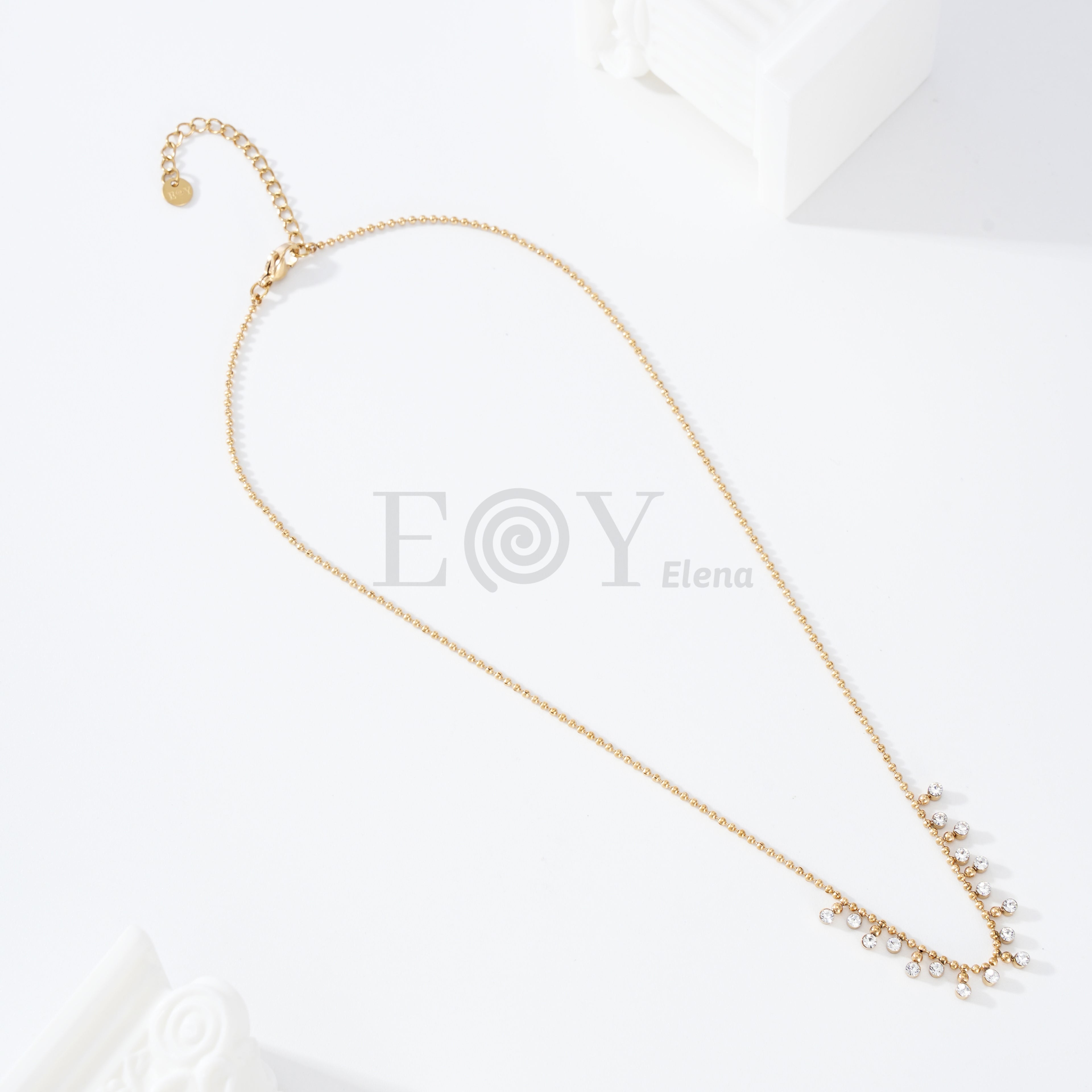 Collar con circonitas