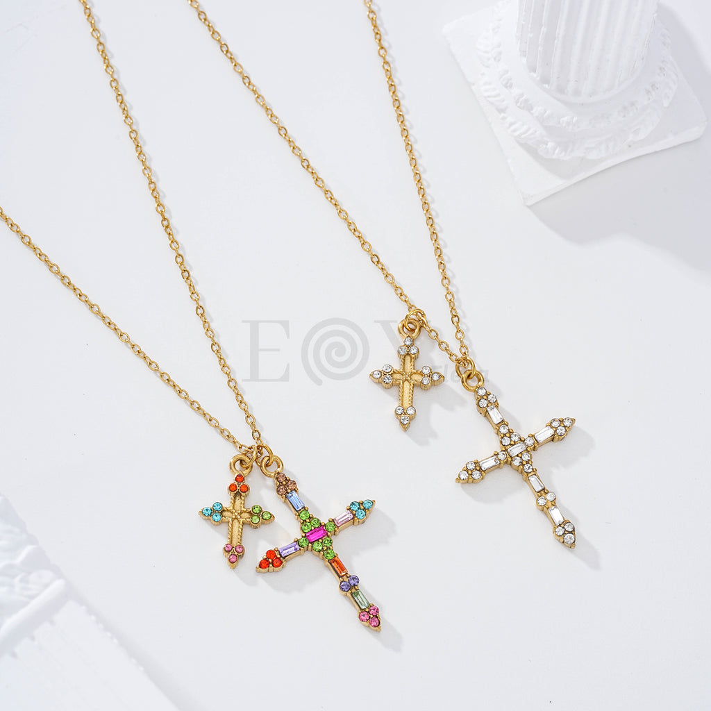 Collar doble cruz con piedra