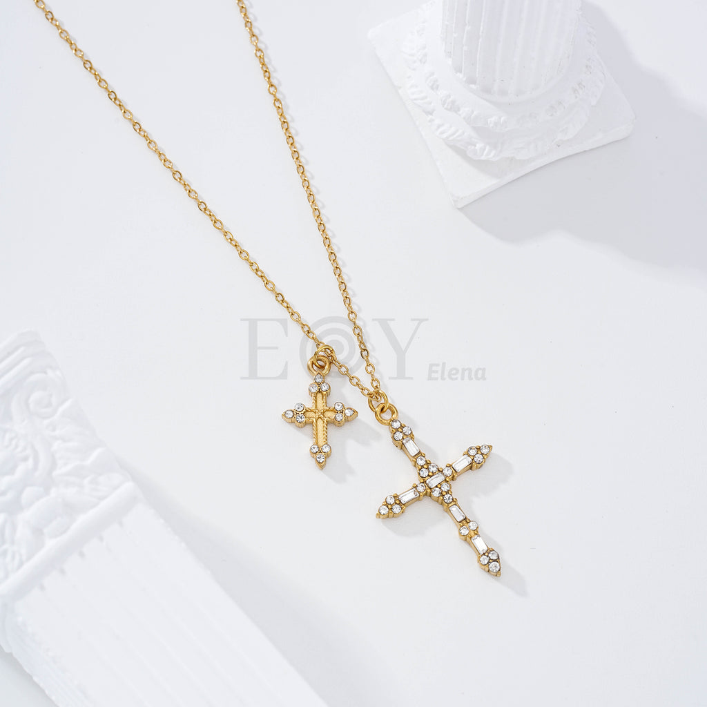 Collar doble cruz con piedra