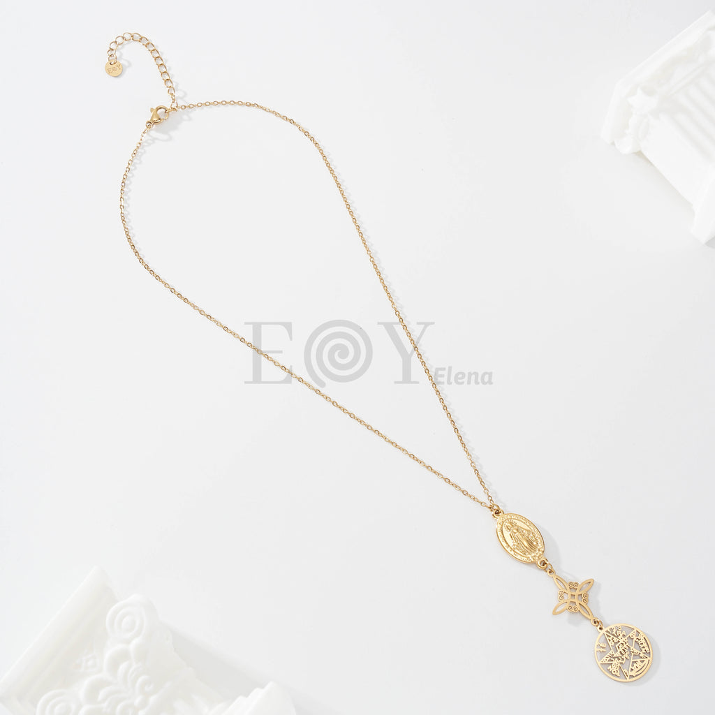 Collar medalla vírgen, nudo de bruja y estrella de símbolos