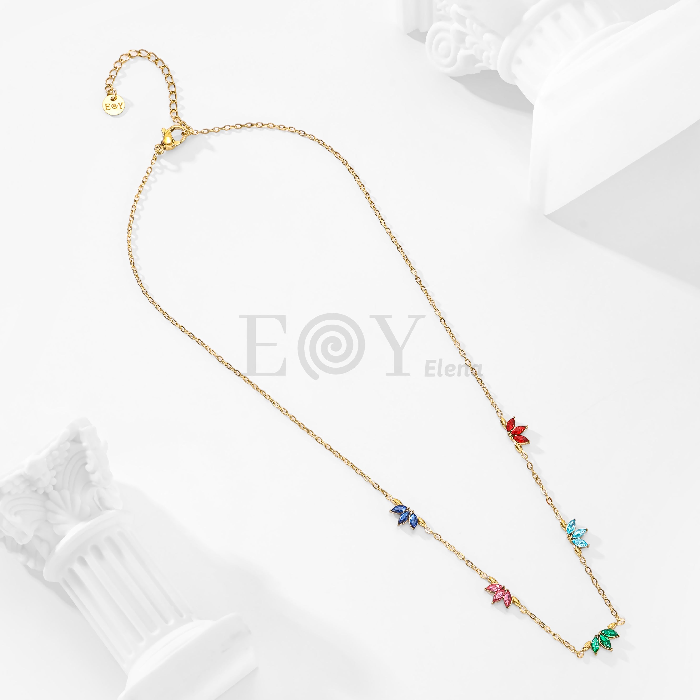 Collar con circonitas hoja colores