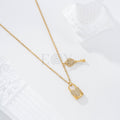 Collar candado y llave corazón circonitas acero