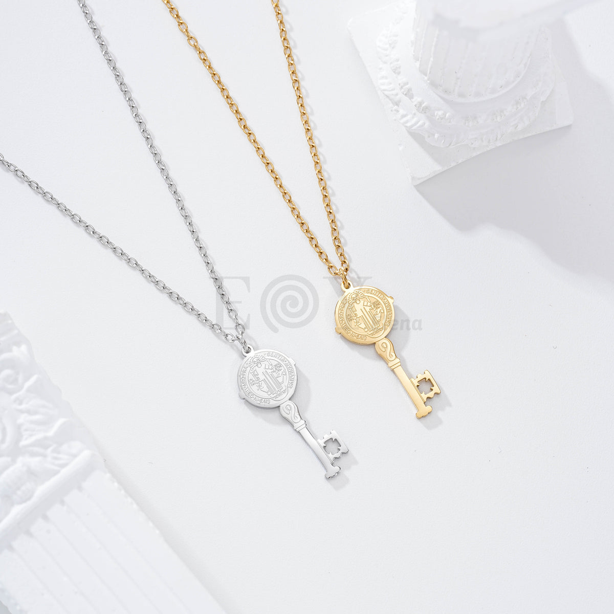 Collar llave San Benito