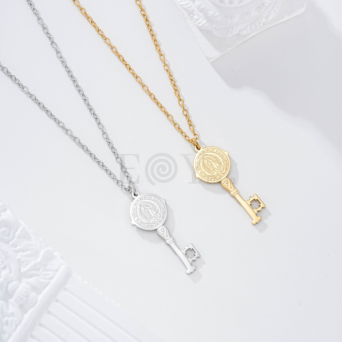 Collar llave con Vírgen de Guadalupe