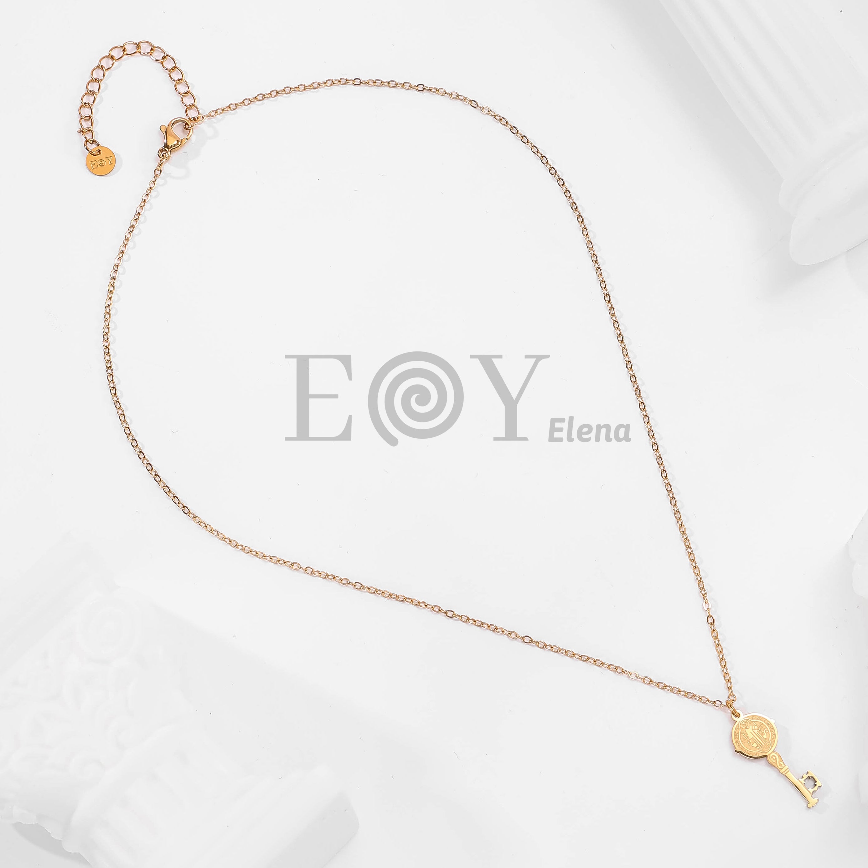 Collar llave San Benito