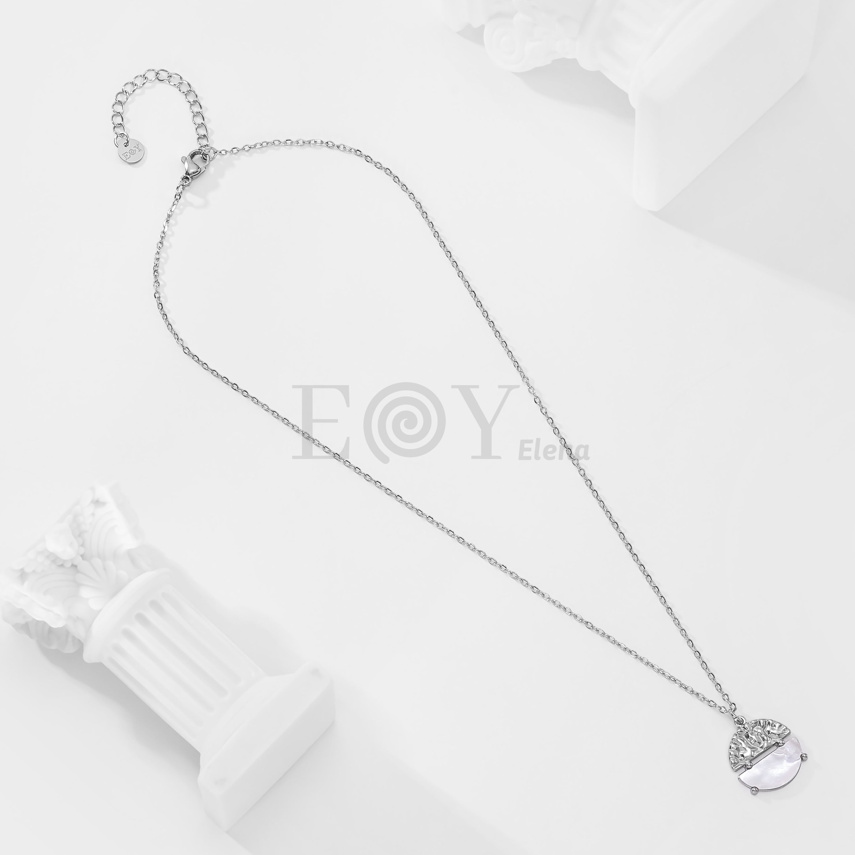 Collar chapa con nacar