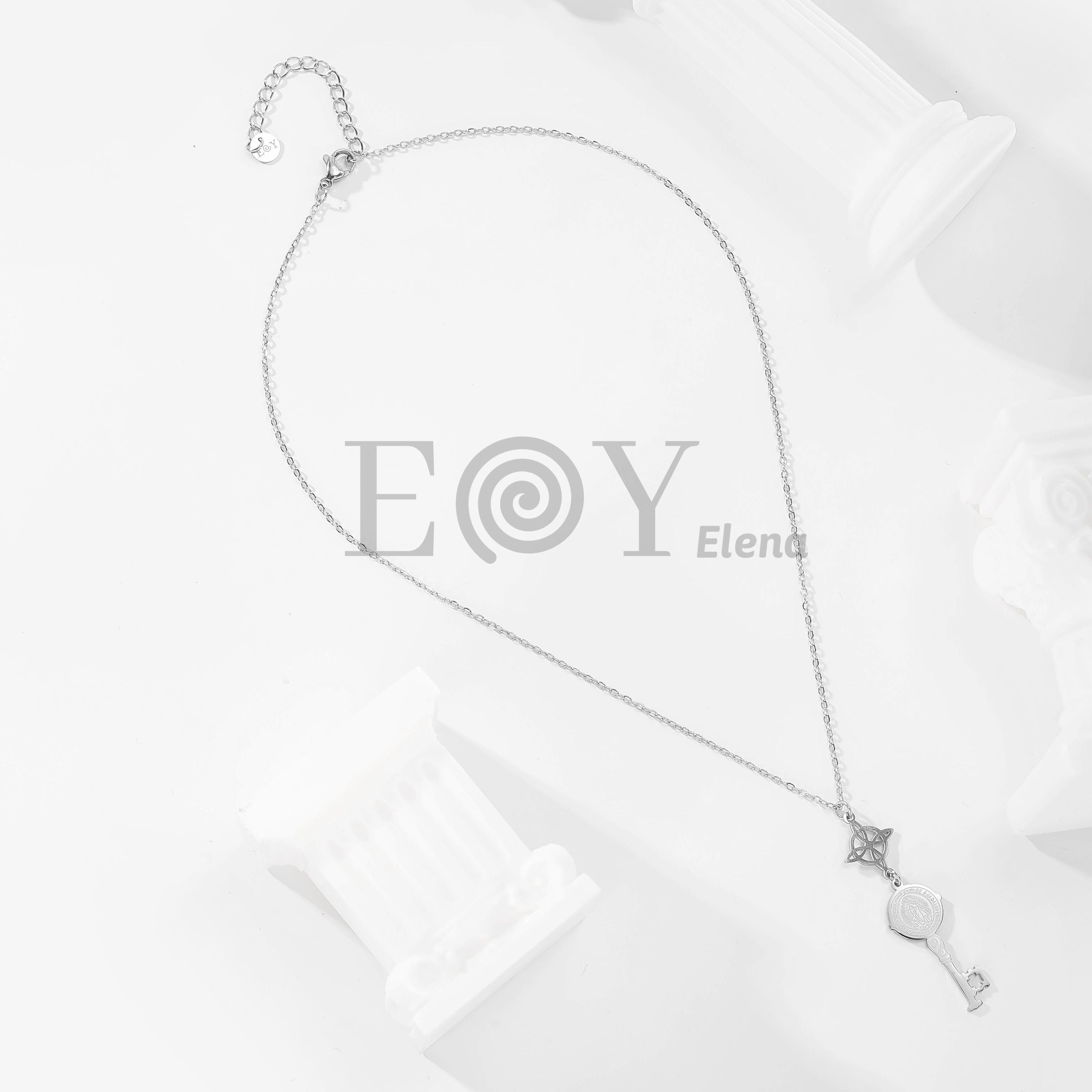 Collar con nudo de bruja y llave de Vírgen de Guadalupe