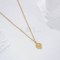 Collar chapa con circonita acero