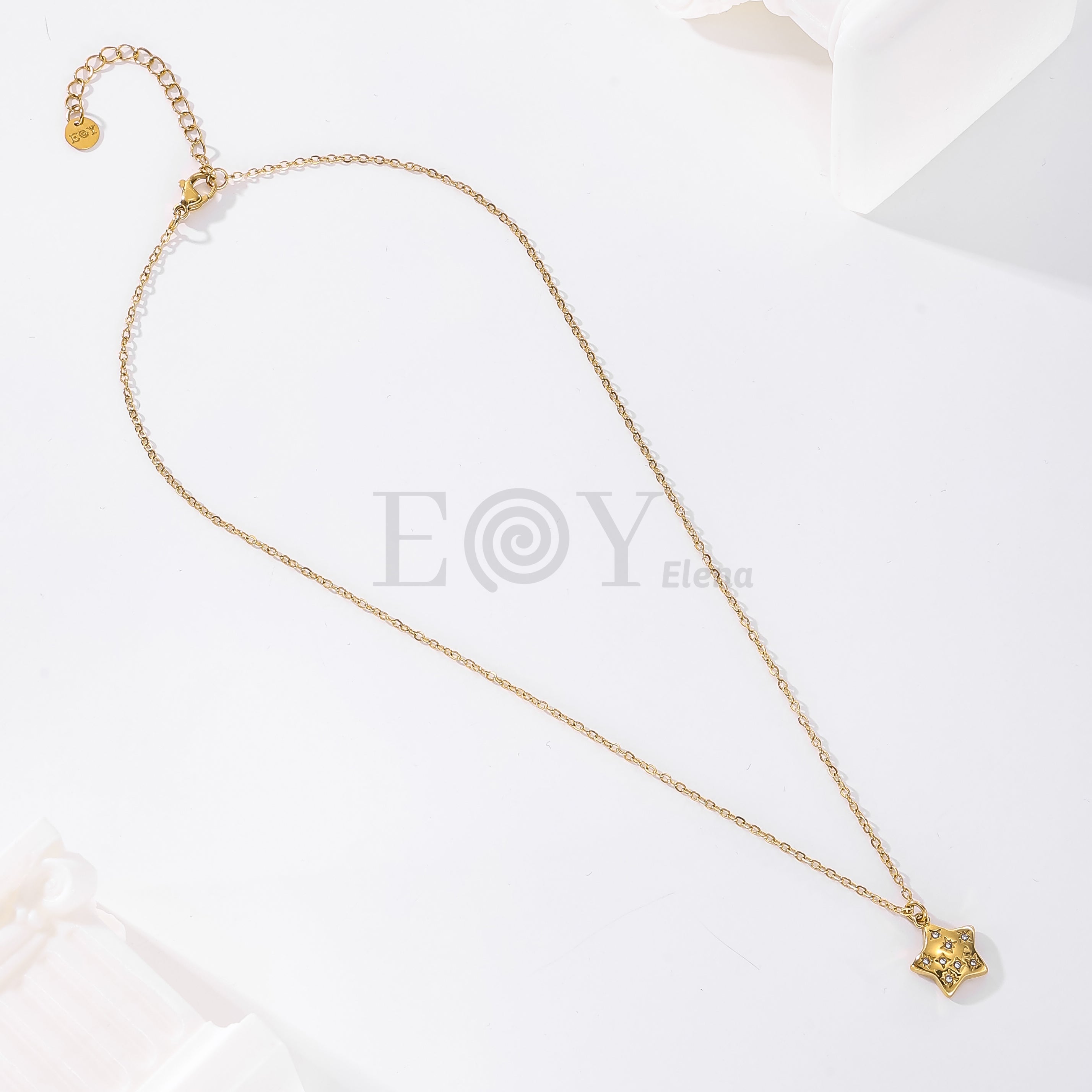 Collar estrella con circonitas