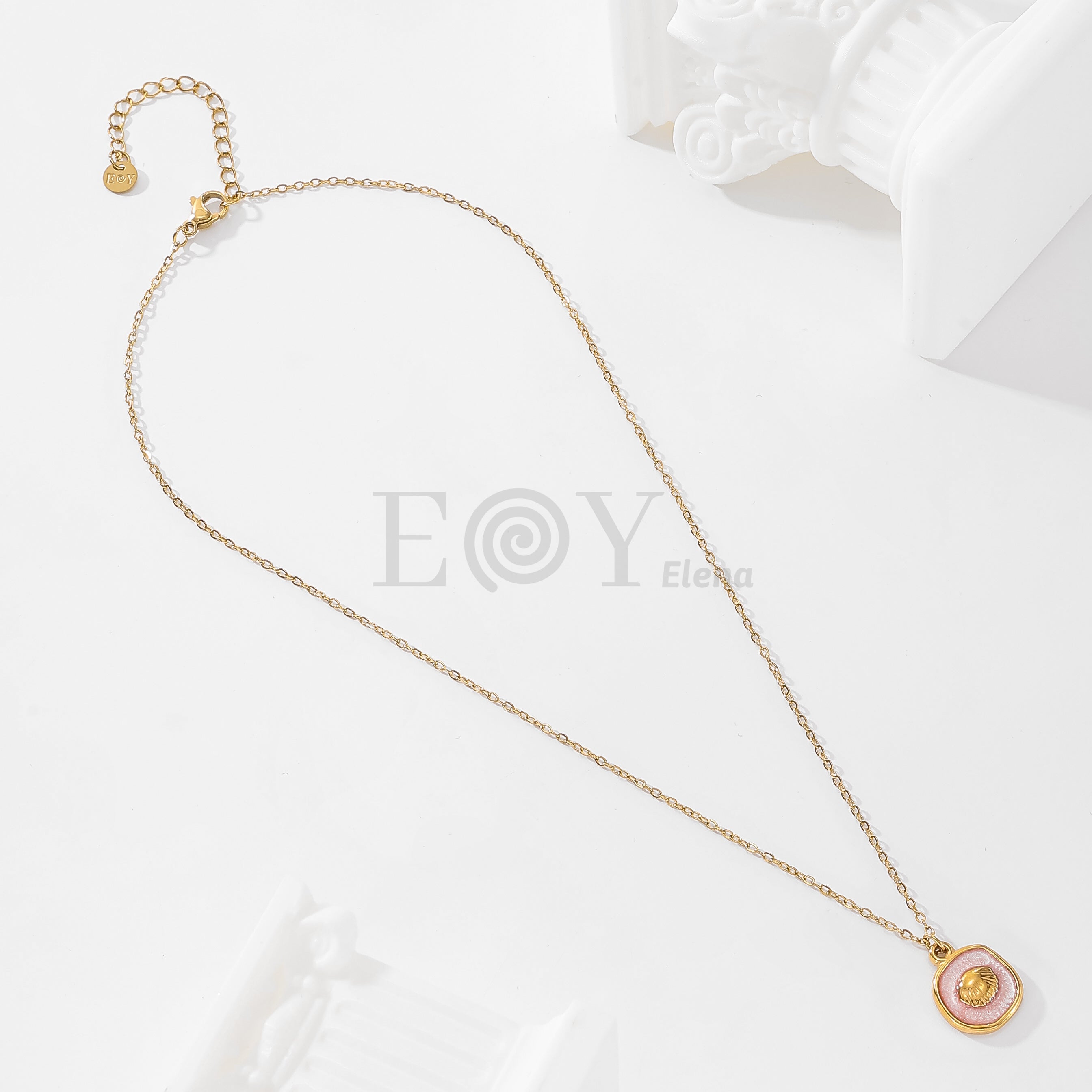 Collar chapa color y concha