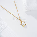 Collar tortuga con caparazón perla acero