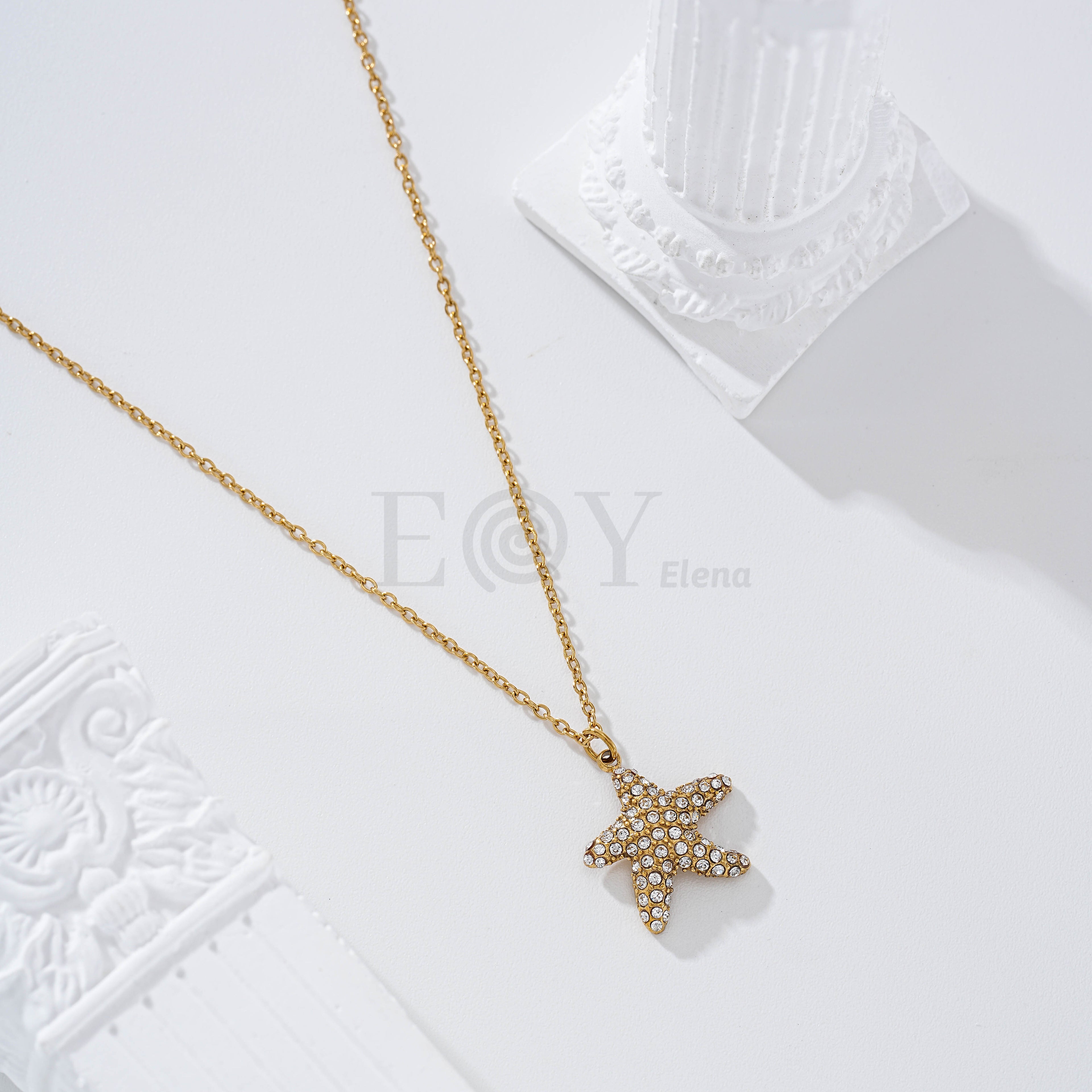 Collar estrella de mar con circonitas acero