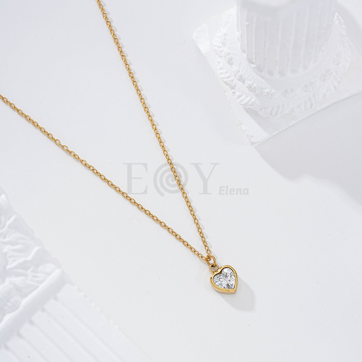 Collar corazón piedra acero