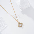 Collar flor circonitas acero