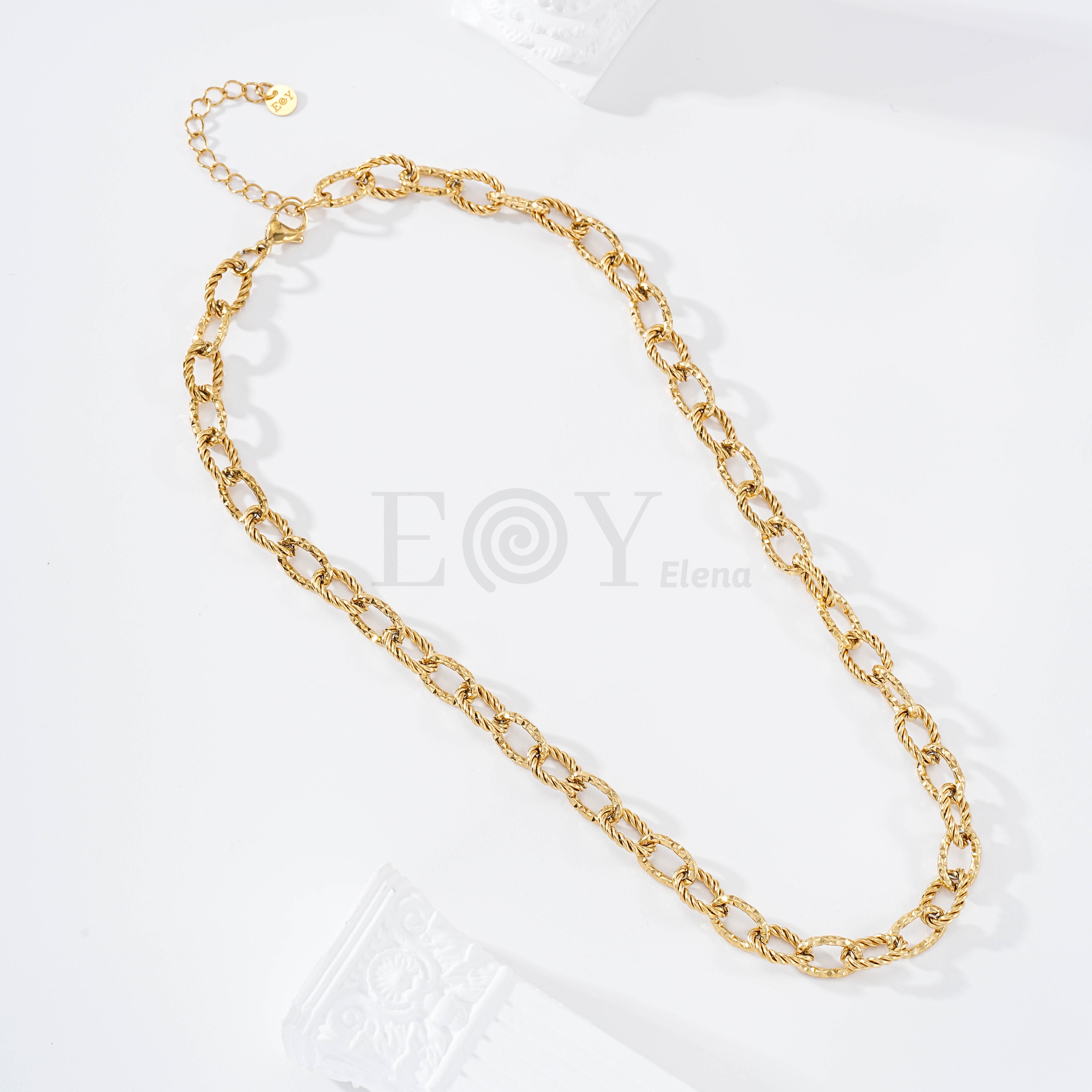 Collar cadena eslabones calados acero