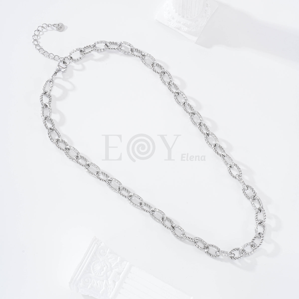 Collar cadena eslabones calados acero