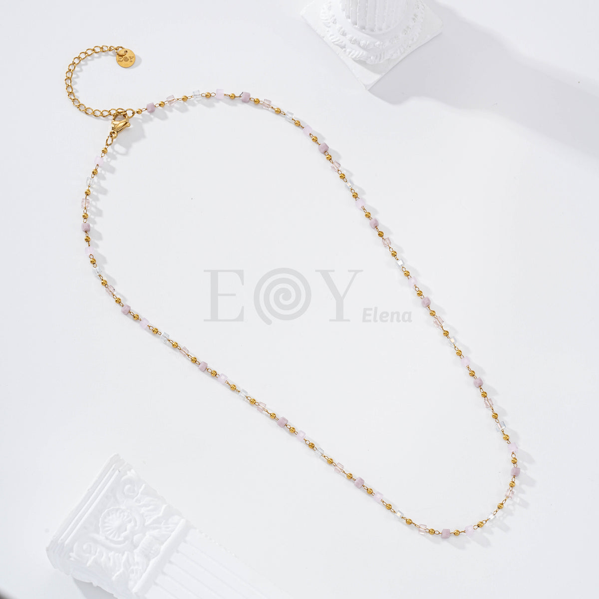 Collar con piedras lila acero