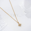 Collar estrella circonitas acero