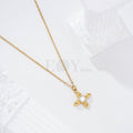 Collar flor con piedra acero