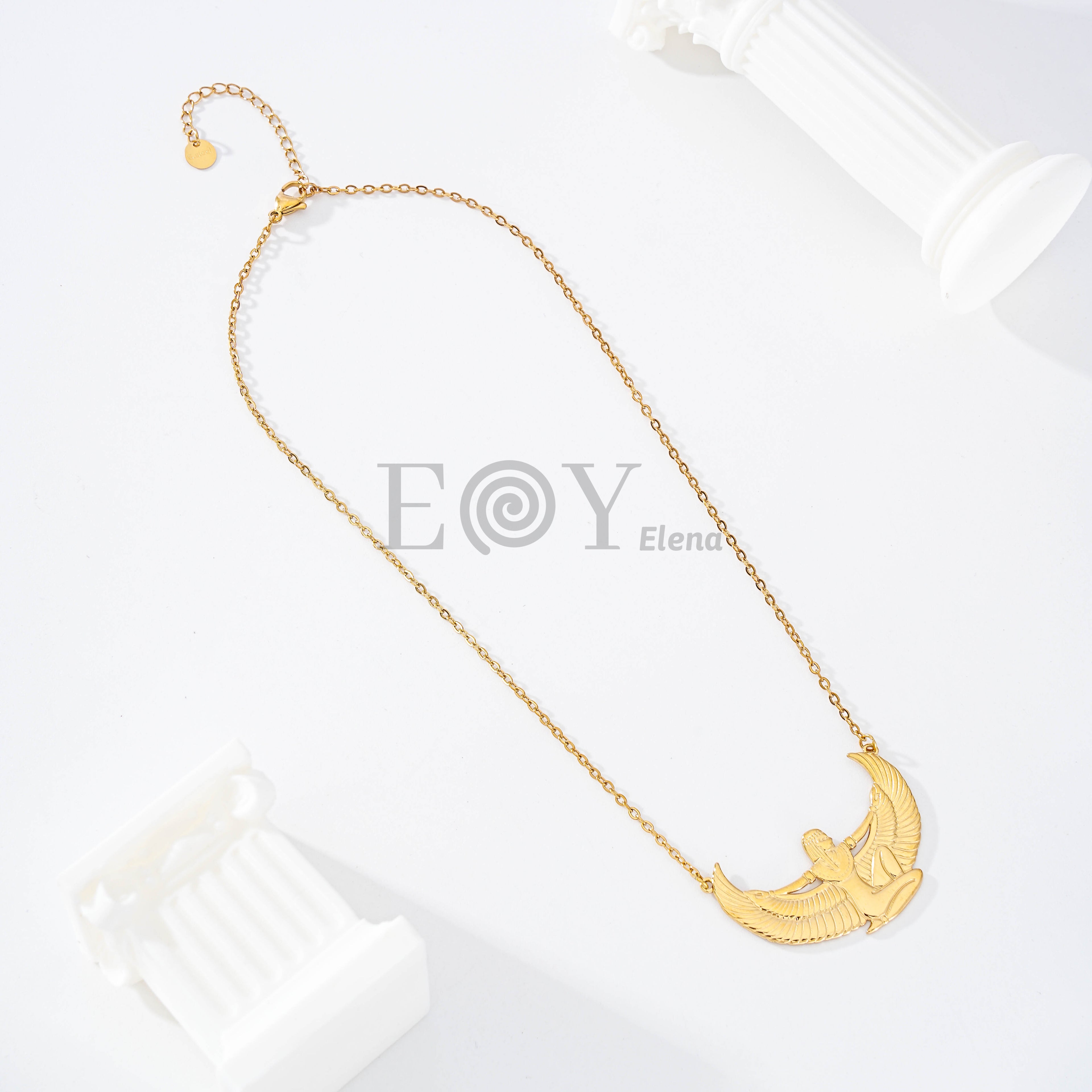 Collares farahón y alas