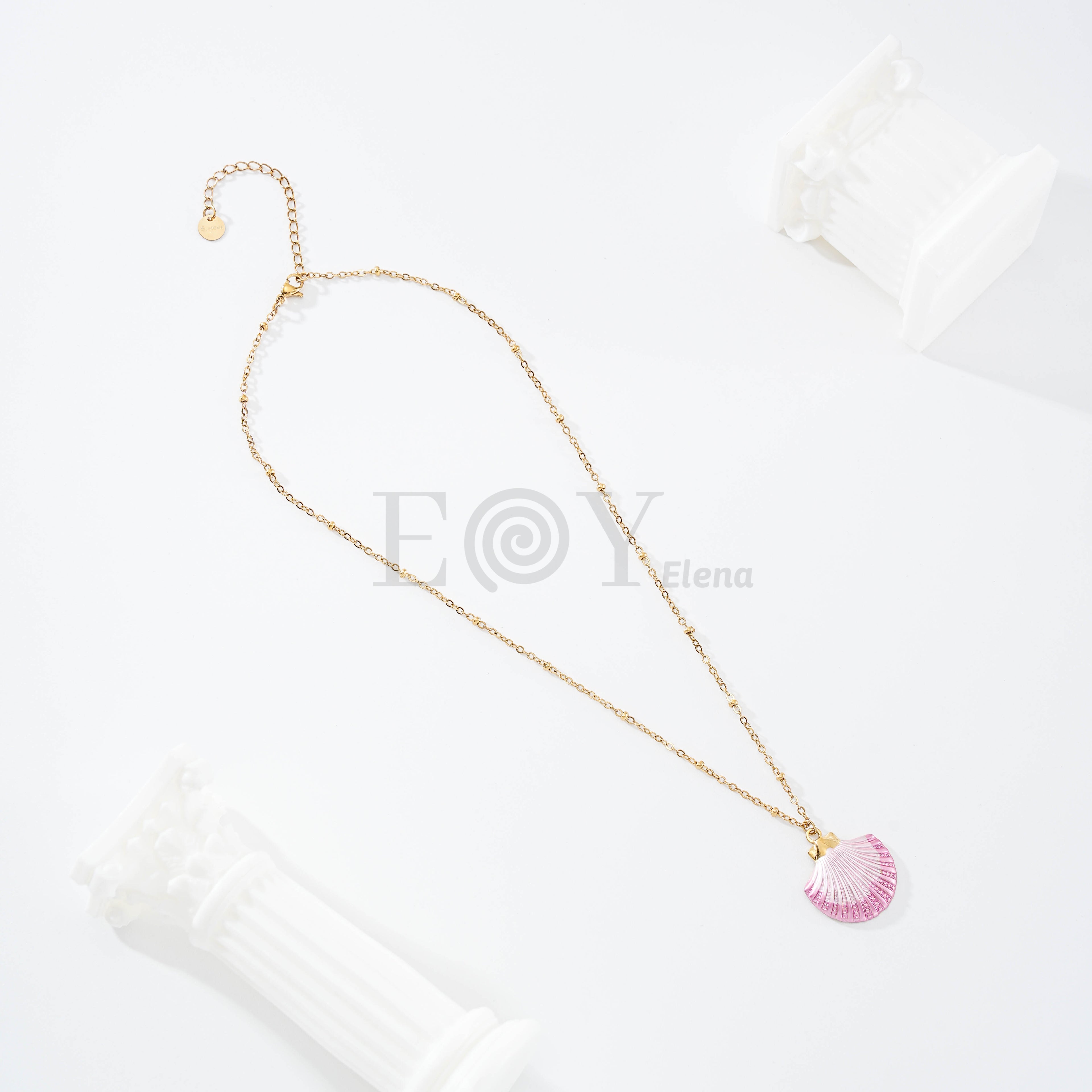 Collar concha con color