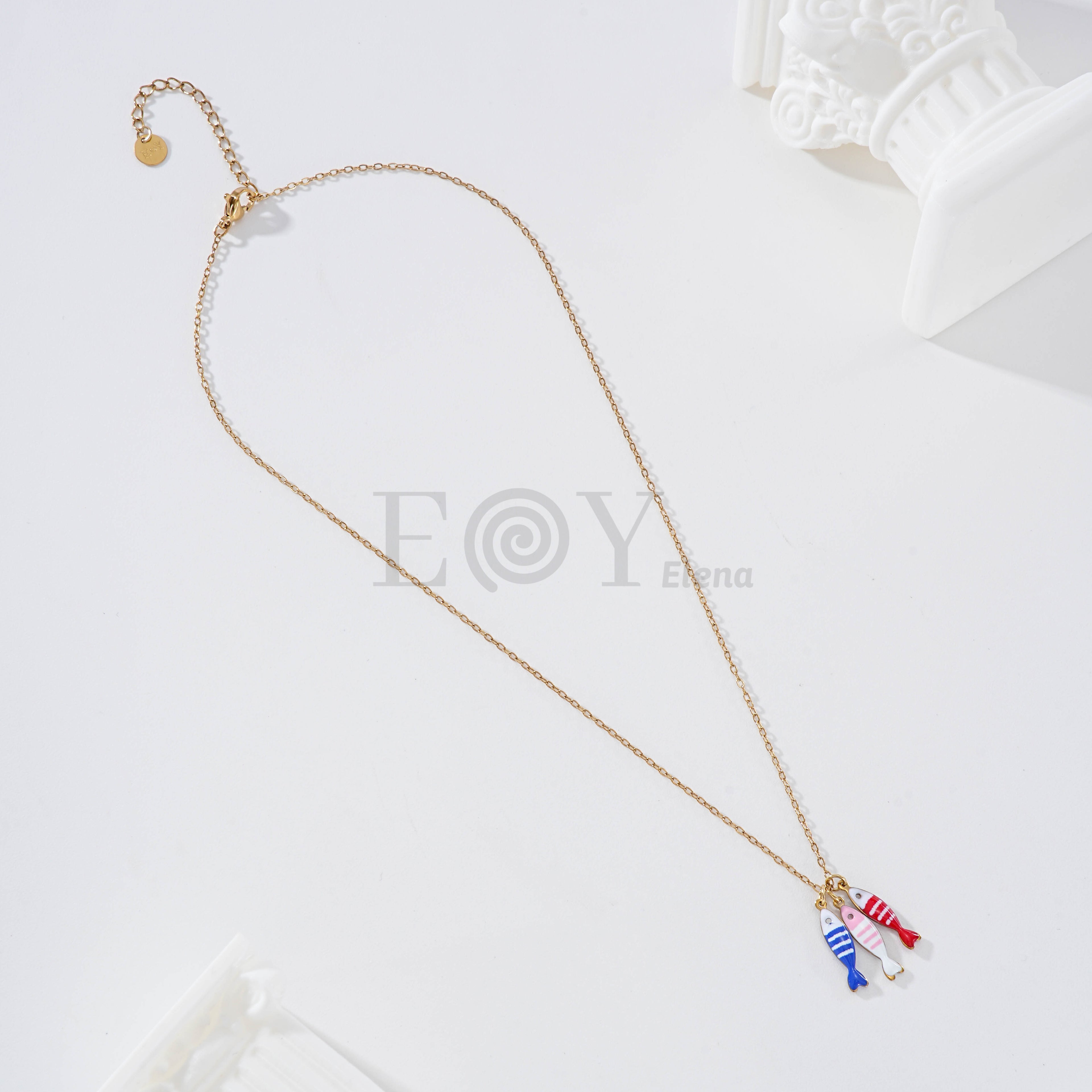 Collar triple pez colores